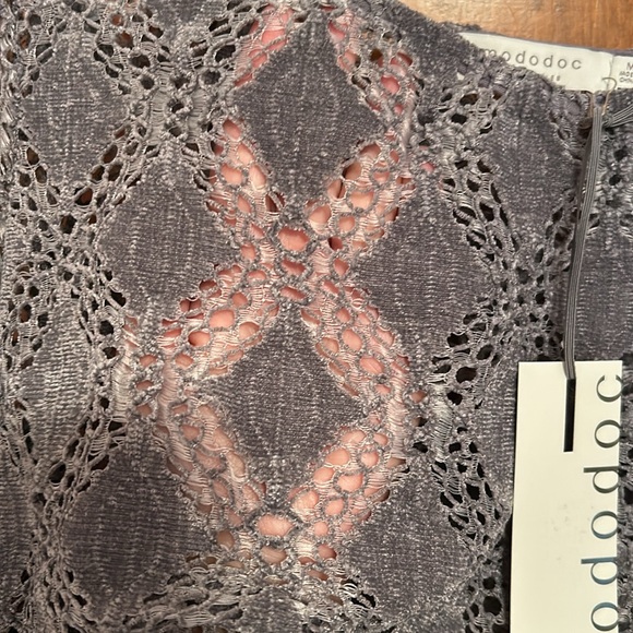 Mododoc Womens Size Medium Gray Polyester Velvet Diamond Pullover Sweater - Picture 5 of 7